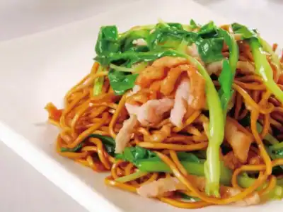 Lo Mein (Choose of Chicken / Shrimp / Beef / Vegetable)