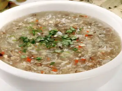 West Lake Style Beef Soup