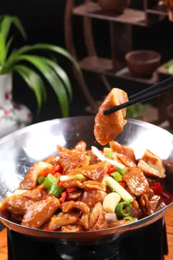 Braised Pork Intestines in Dry Pot