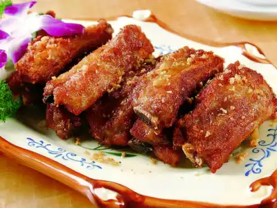 Spare Ribs w. Garlic